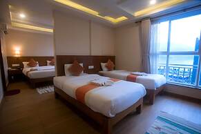 Hotel Lake Himalaya