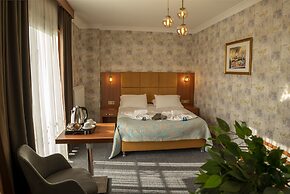 MY PALACE TUZLA