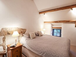 Castle Coach House