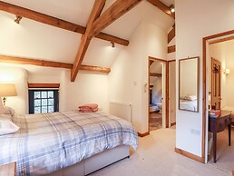 Castle Coach House