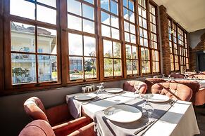 Zanike Hotel