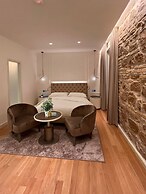Martina Suites