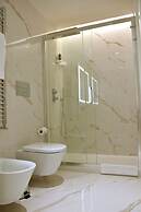 Martina Suites
