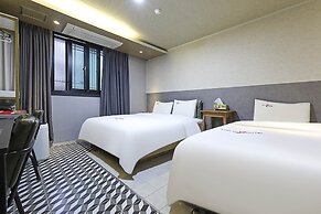 Z Hotel