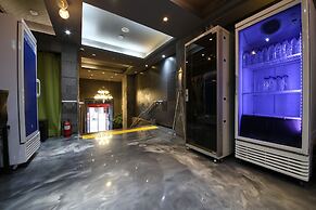 Z Hotel