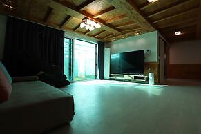 Z Hotel