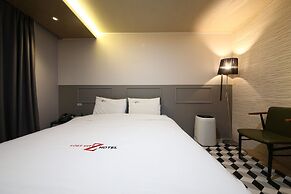 Z Hotel