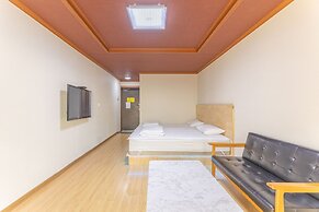 Geoje Daesan Oceanview Spa Pension