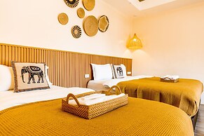 Molly Resort