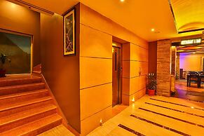 Kings Hotel Rajkuti