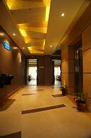 Kings Hotel Rajkuti
