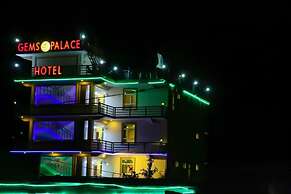 Hotel Gems Palace