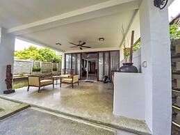 S Hotel & Resort