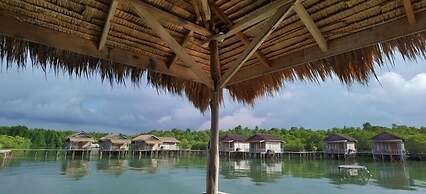 S Hotel & Resort