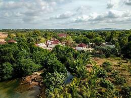 S Hotel & Resort