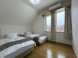 Miyuki Townhouse