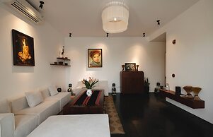 aNhill Boutique