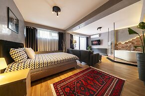 Hexa Suites Hotel