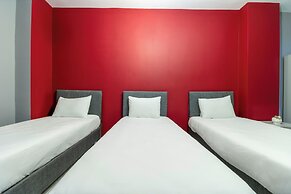 Hexa Suites Hotel