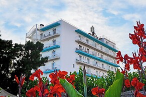 BAMBLUE BOUTIQUE APARTMENTS
