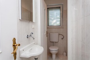 Apartment Rea
