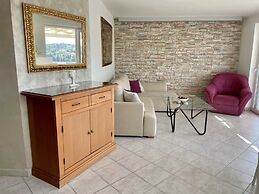 Apartment Simply The Best