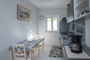 Apartment A Kind of Magic