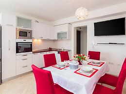Apartment Lana