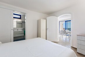 2911 Villa Maria by Barbarhouse