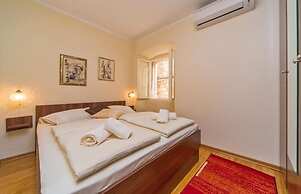Apartment Maru
