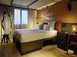 Tribe Paris Saint Ouen
