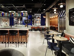 Tribe Paris Saint Ouen