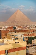 Pyramids stars view Inn