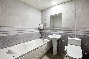 GALLERIA HOTEL