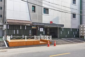 GALLERIA HOTEL