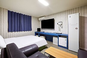 GALLERIA HOTEL