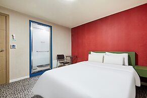 GALLERIA HOTEL