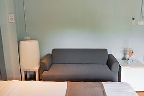 A Hotel Cozy
