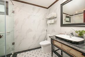 Media Central Hotel & Spa