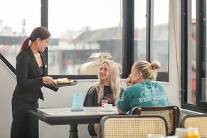 Media Central Hotel & Spa