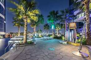 Business Bay Paramount Towers 1BR