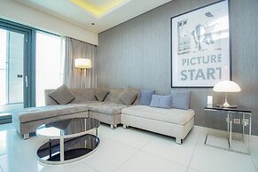Business Bay Paramount Towers 1BR