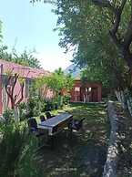 Buddha Rock Guest House