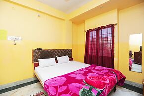 Hotel Savitri