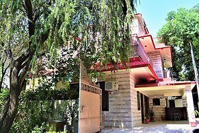 17 Guest House