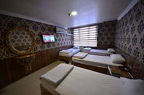 Hotel Istiklal