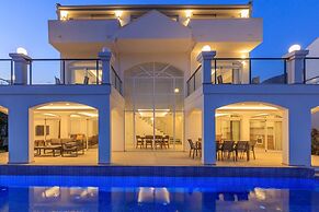 Orka World Villa 1 in Oludeniz