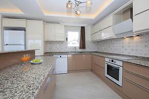 Orka World Villa 1 in Oludeniz