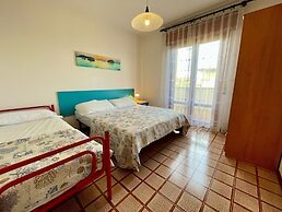 Spacious Apartment Near the Beach