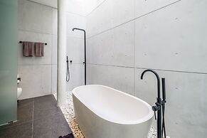 Alex Villas Complex N1